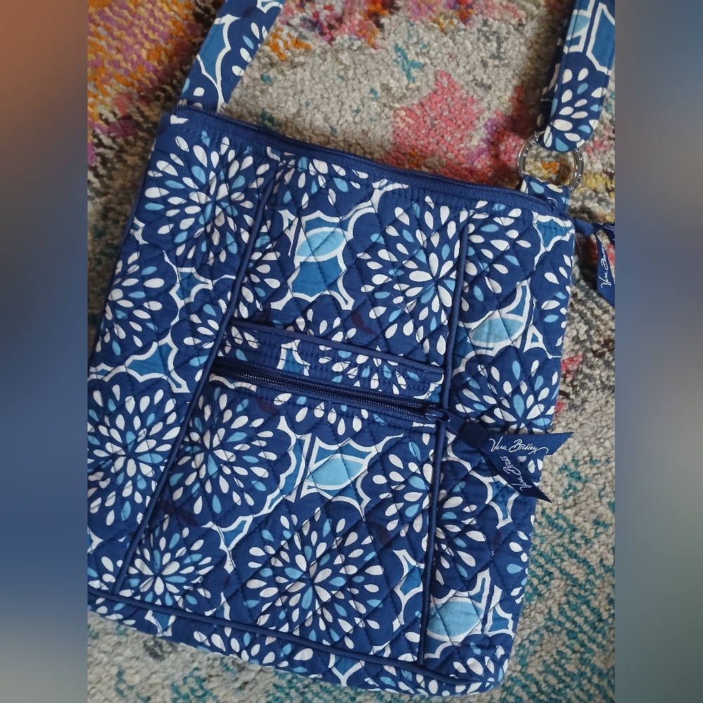 Vera Bradley Cross Body